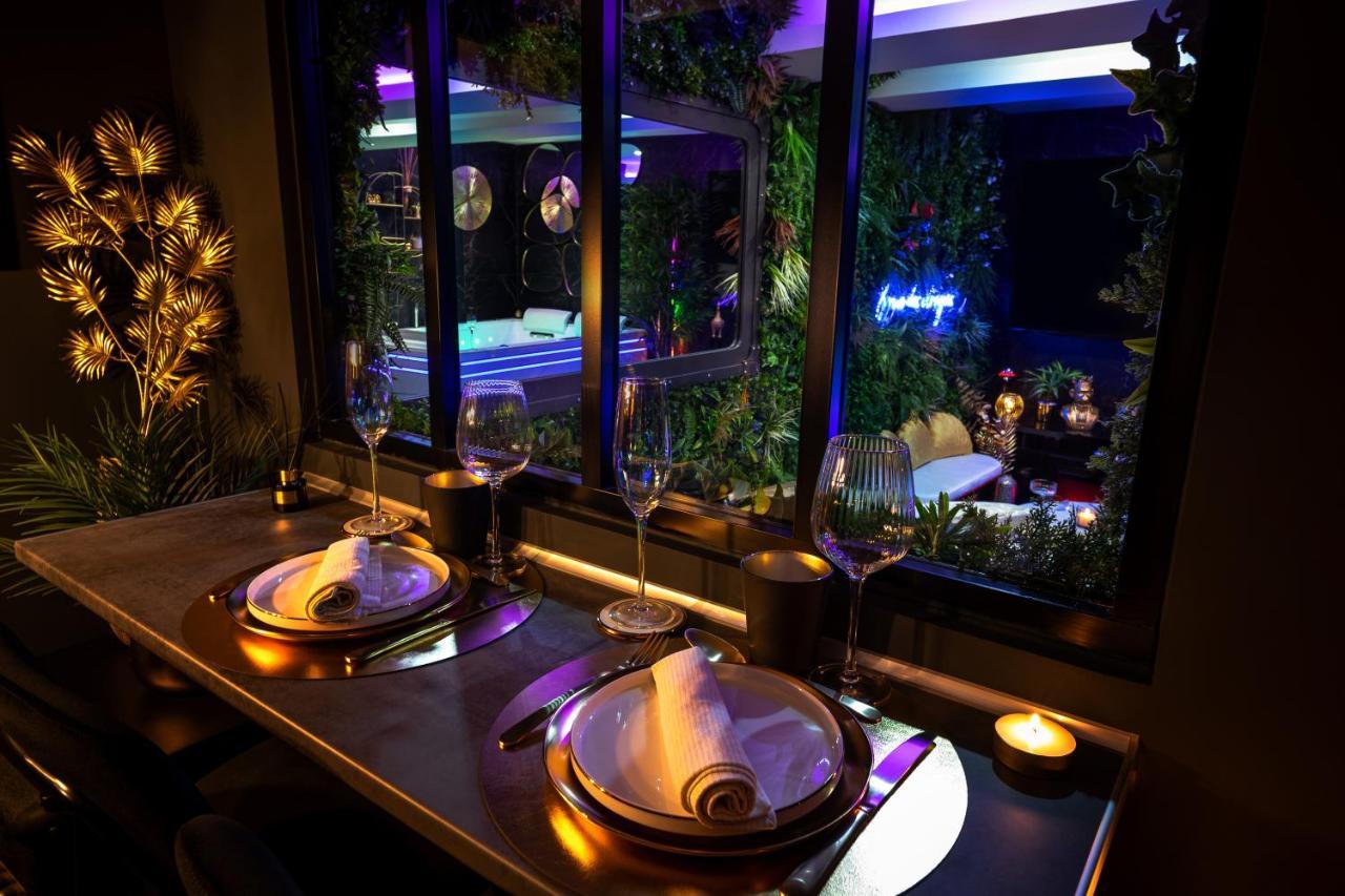 Love Room “La Nuit De Reve” Centre Historique Перпинян Екстериор снимка